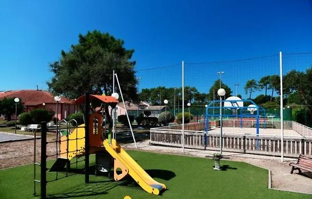 Moana / Vieux-boucau * Soustons